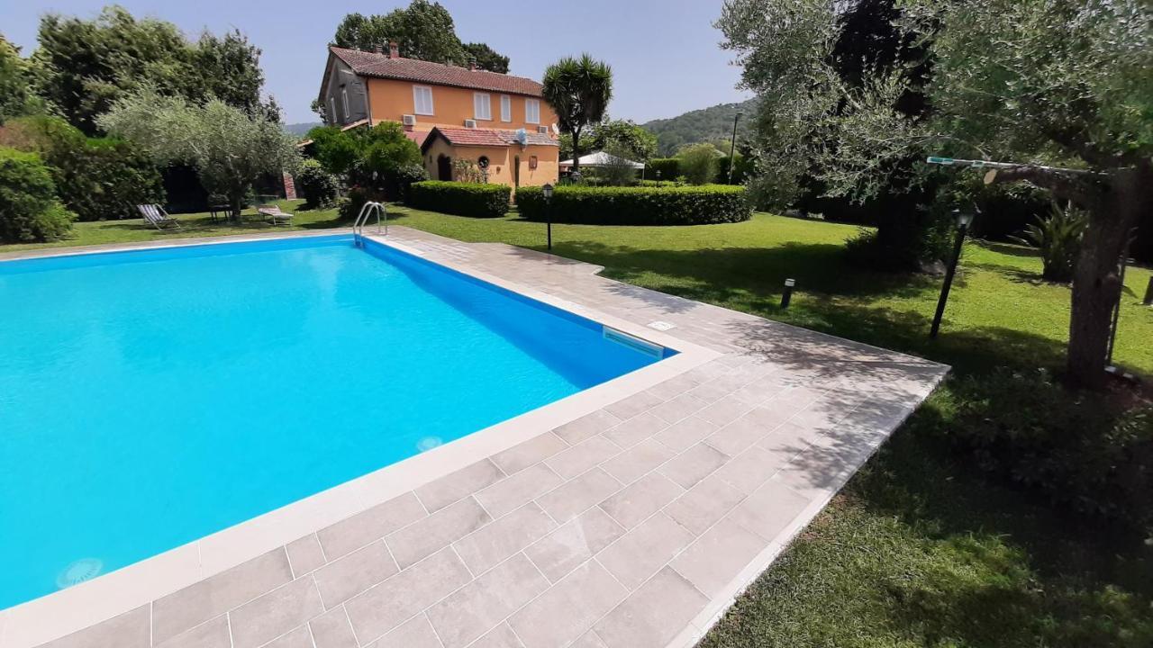 Casale Battaglini Bed & Breakfast Castelnuovo Cilento Bagian luar foto